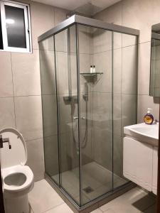 Spacious, modern brand new apartment 22 best location