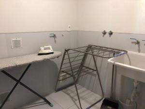 Spacious, modern brand new apartment 22 best location