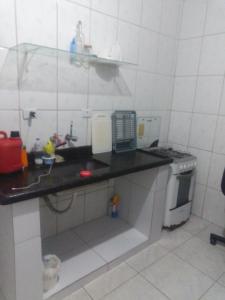 Casa com piscina! Sol da justiça!