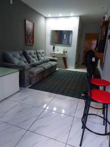 4 Quartos, com Piscina, Churrasqueira e garagem