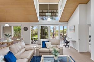 Private Access to Beach Oceanview with Home Gym