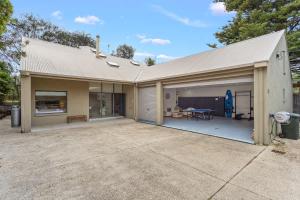 Private Access to Beach Oceanview with Home Gym