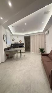 Perlage House -Appartamento in Centro a 200 mt da Porta Camollia a piano terra con entrata indipendente - Parcheggi disponibili -