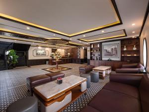 Le Journey Elegance Cruise 5 star Ha Long