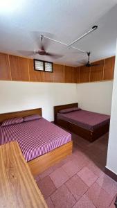 Singaravelu rooms