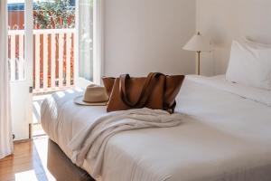 Miss Midgleys - Refectory