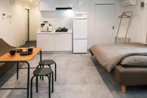 HK301 Osaka Namba 2BR Family Apartment Near Dotonbori Easy Access to USJ