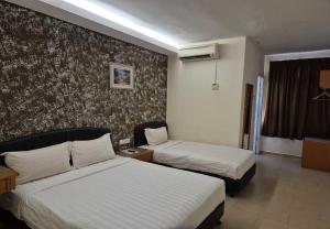 Hotel Grand Court Inn
