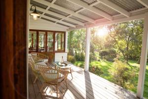 Old Duninald House - Historic Farmhouse Experience
