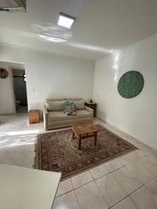 Toninhas - Condomínio Wembley Tênis F201