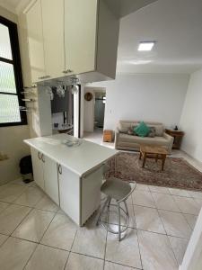 Toninhas - Condomínio Wembley Tênis F201