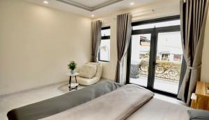 Amy Villa & Apartment