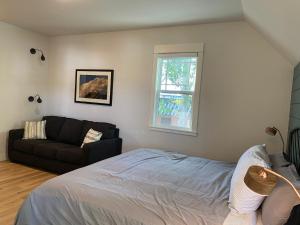 Eastside Guesthouse and Bivy