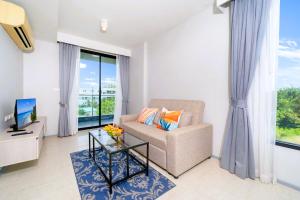 AVN 1 BR Apt near beaches 15mn walk