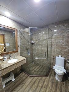 Sonoto Premier Pool & Hotel