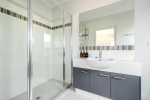 Angove House by the BnB Collection