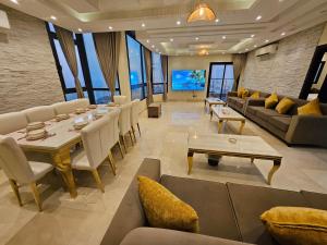 فيلا قمر ونجوم اطلالة بحرية Moon & Stars SEA VIEW