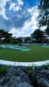 WV 32 Urban Scenic Studio