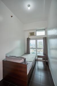 Pioneer Woodlands Mandaluyong