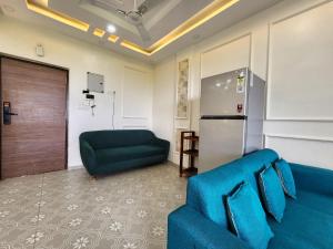 Romantic Goa Studio with Mangrove view - Walk to Candolim Beach, Ideal for Couples
