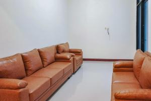 Urbanview SANT Hotel Syariah near Stasiun Tegal