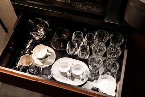 BLUE BLACK blue black