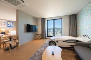 Chestertons Gyeongju