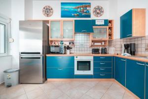 Haraki Beach Mediterranean Retreat