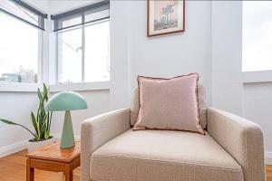 1950 Serenity - Classic Hobart Escape near CBD
