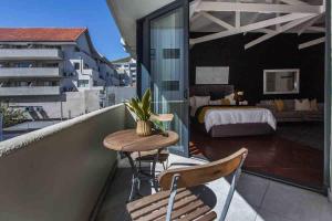 Blue Beach Studio close to sea in Sea Point 45BW