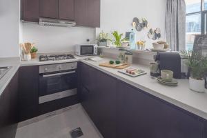 Frank Porter - Merano Tower