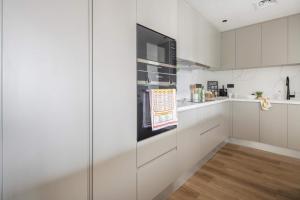 Frank Porter - Silverene Towers A