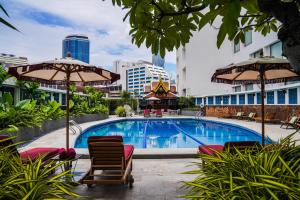 Montien Hotel Surawong Bangkok