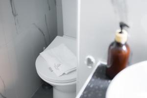 Central Nest near Acropolis