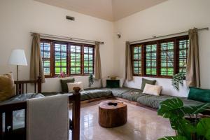 Chettys Mane by Raho - Estate-View Heritage Stay