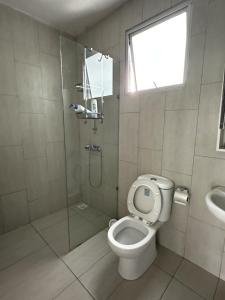 Home Near Kuching Airport &Convenient at your Doorsteps