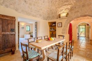 TRULLO MAGNIFICO 8, Emma Villas