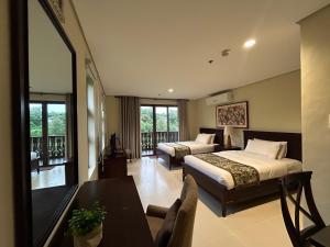 Crosswinds Nature View Suite