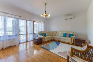 Maria Buzet 1 with Shared Pool