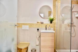 2 separate Apartments direkt in der City mit privaten Stellplätzen max 1,65m Höhe und 1,8m Breite für bis zu 8 Personen