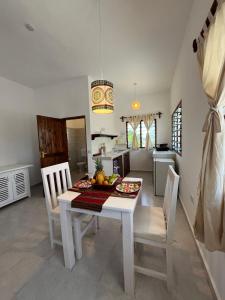 Arcade Comfort Suite