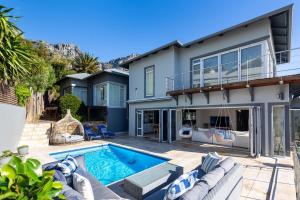 ELITE RETREAT - Fulham Blue in Camps Bay