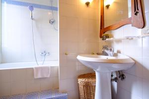 Elegantis Monti Penthouse With Private Terrace and Colosseum View