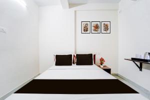 Collection O RS Puram North Railway Station Formerly RG Residency