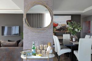 Luxury Green Point Penthouse with Ocean Views