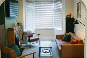 Coastal Comfort 3-Bed Scarborough Retreat