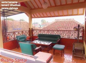 Puri Cikole Asri Guest House