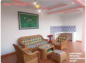 Puri Cikole Asri Guest House