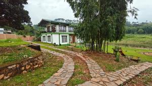 Ri Tngen - A slice of nature by the Umiam lake!