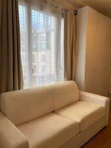 Cozy Parisian Flat near Eiffel Tower & Trocadéro